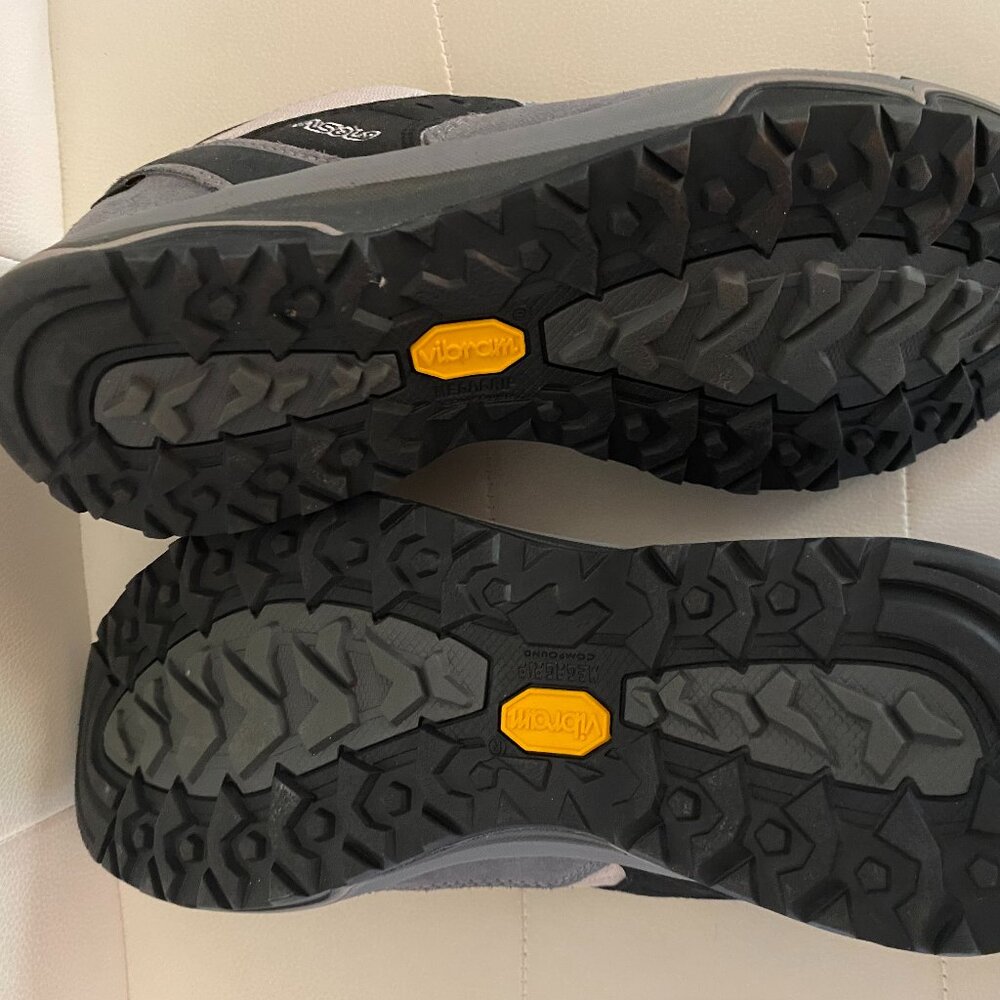 Asolo GV Gore-Tex® Hiking Shoes - Picture 6 of 8